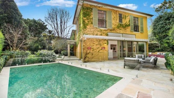 Interior designer pulls Bellevue Hill home from sale