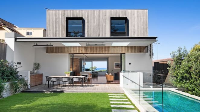 YouTuber and gamer Lannan Eacott sets Clovelly house price record
