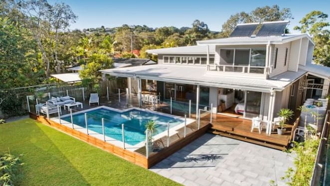 Fully tenanted Coolum commercial building sold for $1.1 million