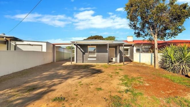 Elizabeth North mortgagee home set for auction
