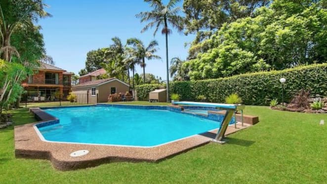 Kieran Foran lists Freshwater home