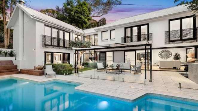 Greenwich tops Sydney weekend auctions