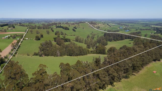 Jindivick's Kumbada farm sells before auction