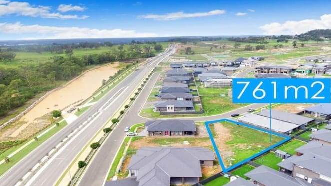 House and land a safer bet than off the plan units for Sydney first home buyers: HTW