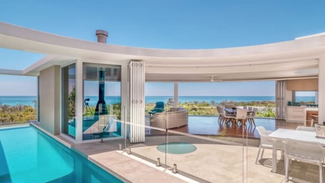 Chris Clout designed Castaways Beach home listed