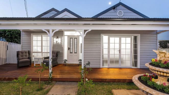 House Rules sale in Maribyrnong