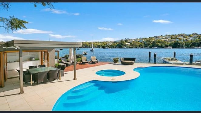Racehorse identity Paul Fleming sells Mosman home to fund manager
