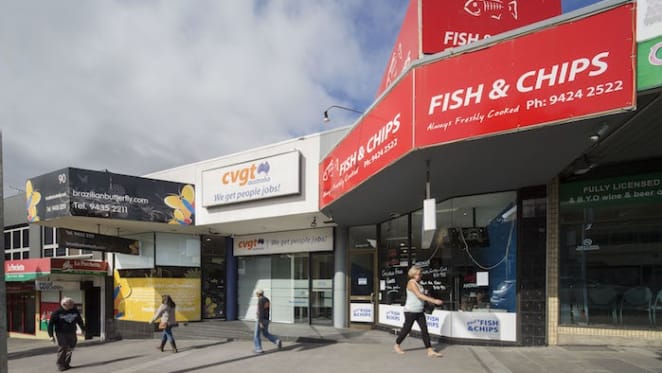 Chinese investor buys Greensborough shops on tight yield through Savills