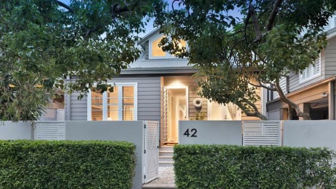 Relaxed coastal 1900's Manly home sold