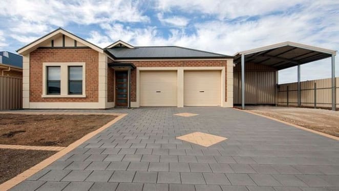 Four bedroom North Beach home sold by mortgagees