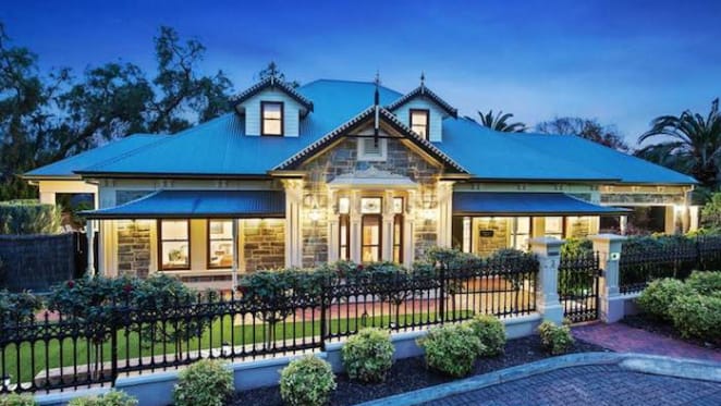 2004-built bluestone Medindie trophy home sold