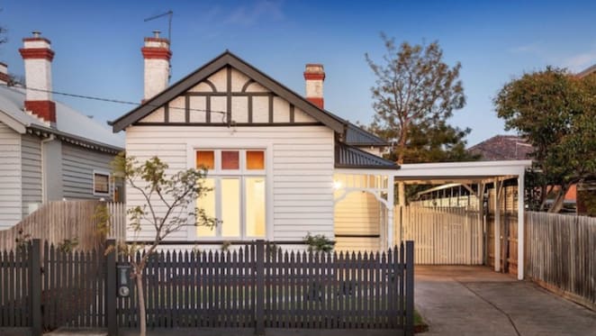 Former St Kilda star Joey Montagna sells Malvern reno