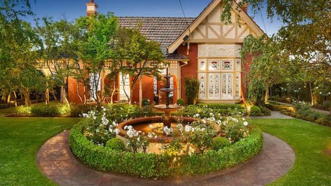 Gowrie, Moonee Ponds trophy home listed