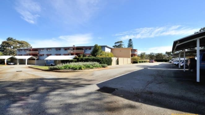 Two bedroom Parmelia unit sold by mortgagee