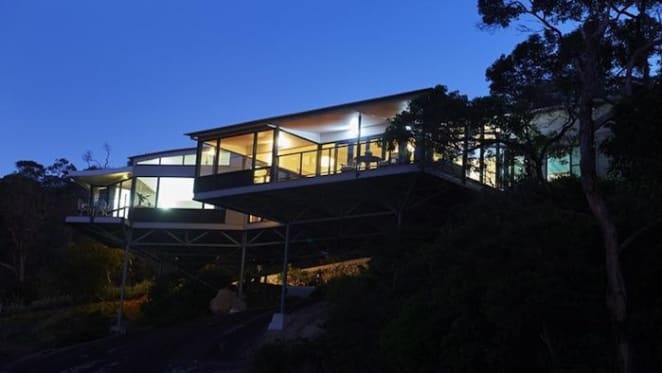 Mount Melville four bedroom sky home set for weekend auction