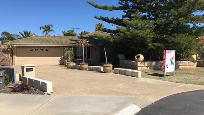 Port Kennedy, WA house listed by mortgagee