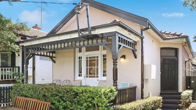 ABC news presenter Juanita Phillips sells Neutral Bay home