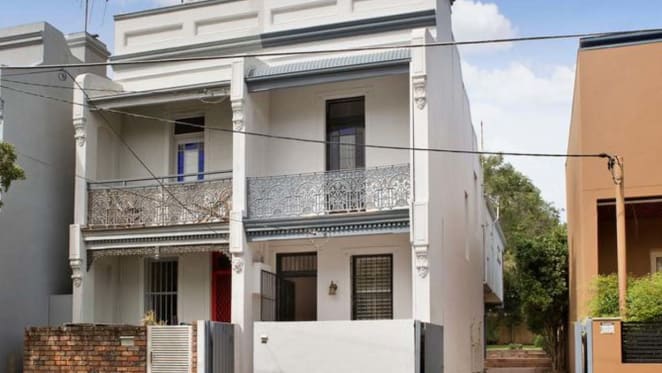 Wallaby Nick Phipps buys in Queens Park with Macquarie banker partner