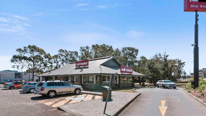 Mt Annan Red Rooster sells on a yield of nearly 4 percent at Burgess Rawson auction