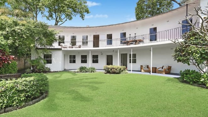 James Packer cashes out of Sydney with Woollahra sale
