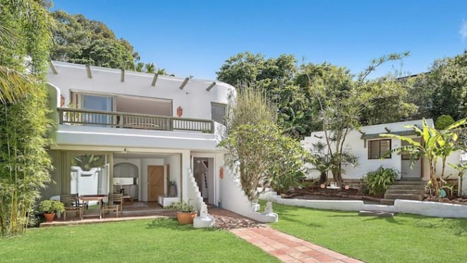 Oscar winning film maker Dean Semler sells in Balmoral