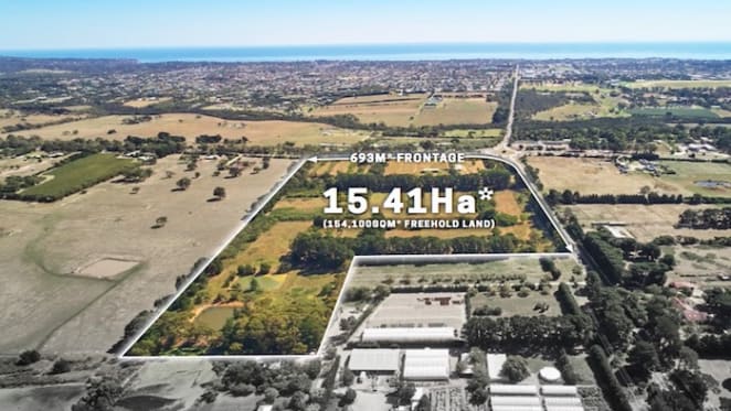 15 ha Moorooduc landholding listed after nearby Barmah Park Vineyard Cafe sale