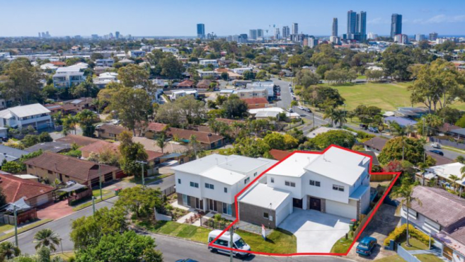 Two villas in Queensland's Gold Coast listed for mortgagee auction