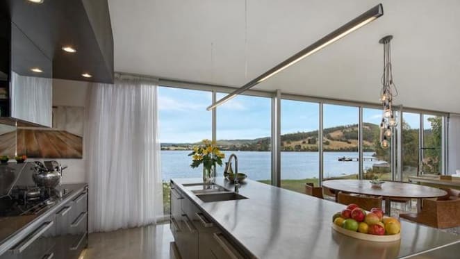 Restaurateur Margaret Hart lists Gardners Bay, Tasmania trophy home