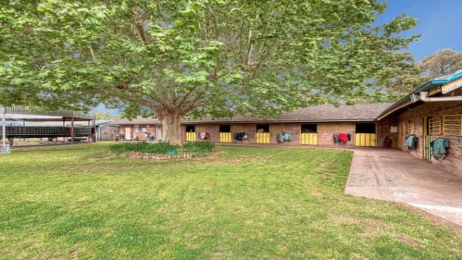 Horse trainer Clarry Conners sells Warwick Farm stables Victory Lodge