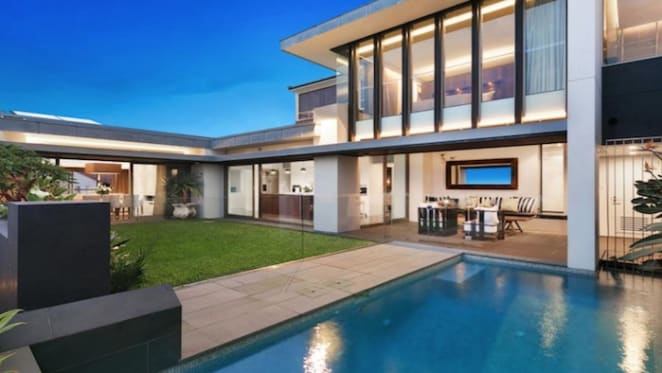 Former cricketer Shane Watson sells Bronte beach home