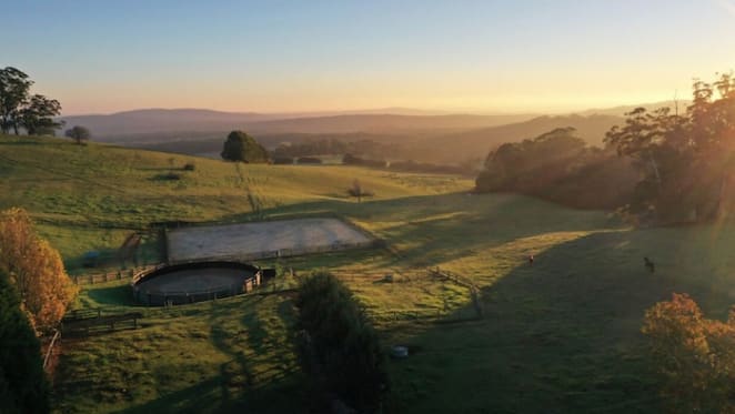 Finance veteran Mark Burrows sells Widgee Waa for around $14.5 million
