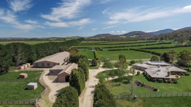 Joe Vella's Wingrove Park, Kerrie horse stud listed