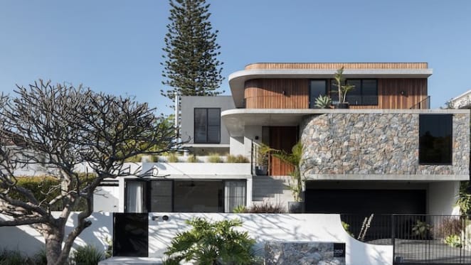 Designer GrayHAUS Yeronga home sells at auction