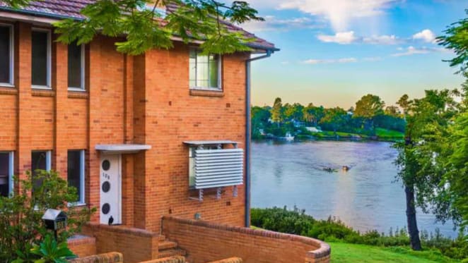 Swim legend Susie O'Neill sells Brisbane home for $3 million