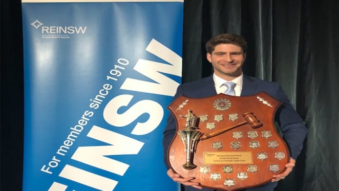 Actor Oliver Burton takes out 2018 REINSW Novice Auctioneers Competition