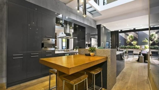 Alleged ABS insider trader spent $2.3 million on The Block Albert Park purchase - sale now in doubt