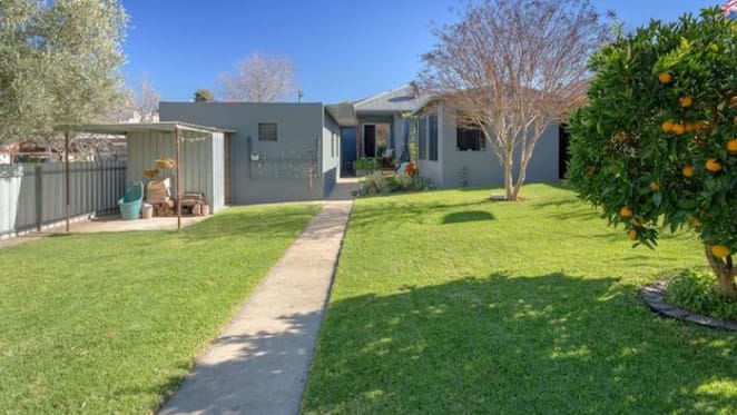 Smart update or full renovation in Albury-Wodonga? HTW residential