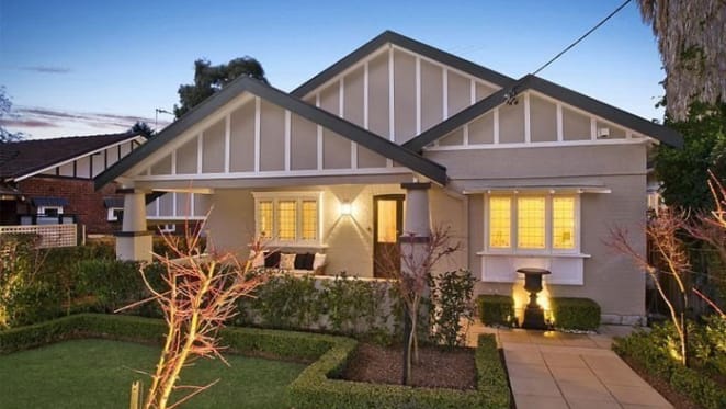 Artarmon, Sydney house sells for record $2.95 million under the hammer