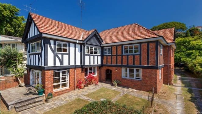 Shopping centre heiress to amalgamate Bellevue Hill properties
