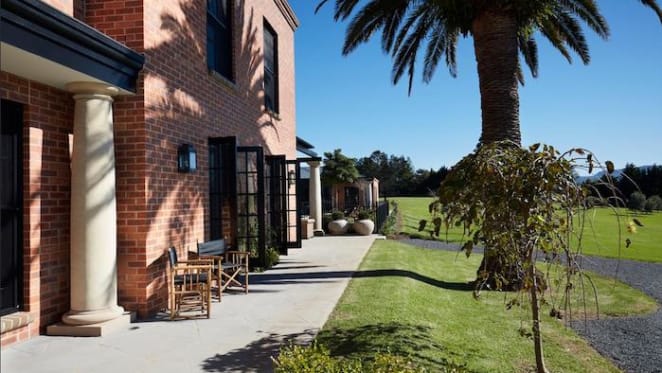 Former solicitor-general of Australia David Bennett buys Berry weekender