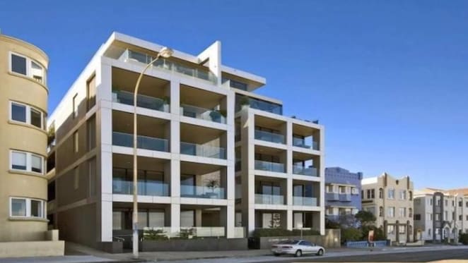 Former Australian cricket captain Michael Clarke drops Bondi Beach rent
