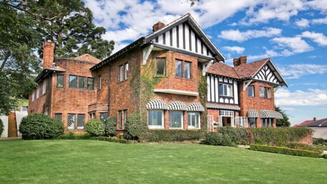John Schaeffer's Bonnington, Bellevue Hill art sale