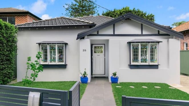 Singer and dancer Rhys Bobridge buys Botany home for $2.1 million