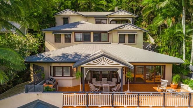 Former JB Hi-Fi CEO Richard Uechtritz buys Australia's most easterly home