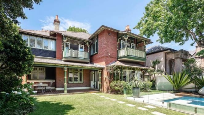 $8 million buyer of Centennial Park mansion Warwick emerges
