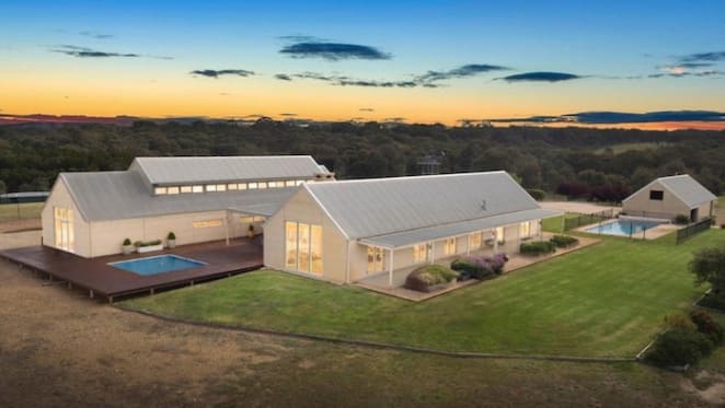 Alan Higgs-designed Gundaroo, Southern Tablelands home for sale