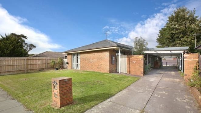 Three bedroom Cranbourne North house sold by mortgagees