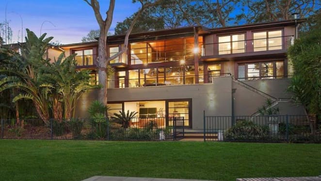 $4.255 million secured twice at Sydney weekend auction