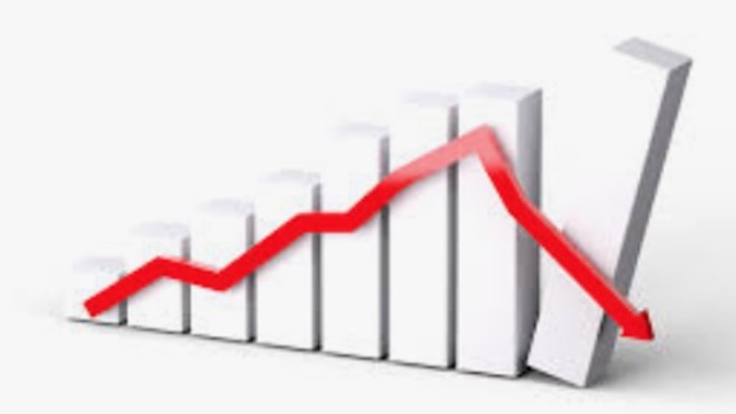 Business sector losing momentum with quick turnaround unlikely: NAB's Alan Oster