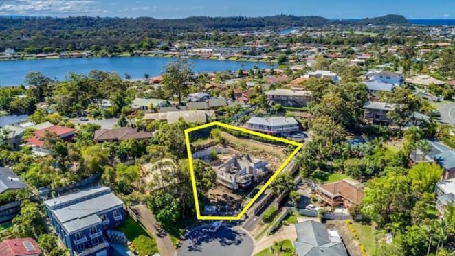 Half-built Elanora, Gold Coast house sold by mortgagee